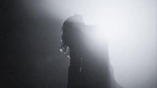 Adelarosa - Sola Me Voy (Official Music Video)